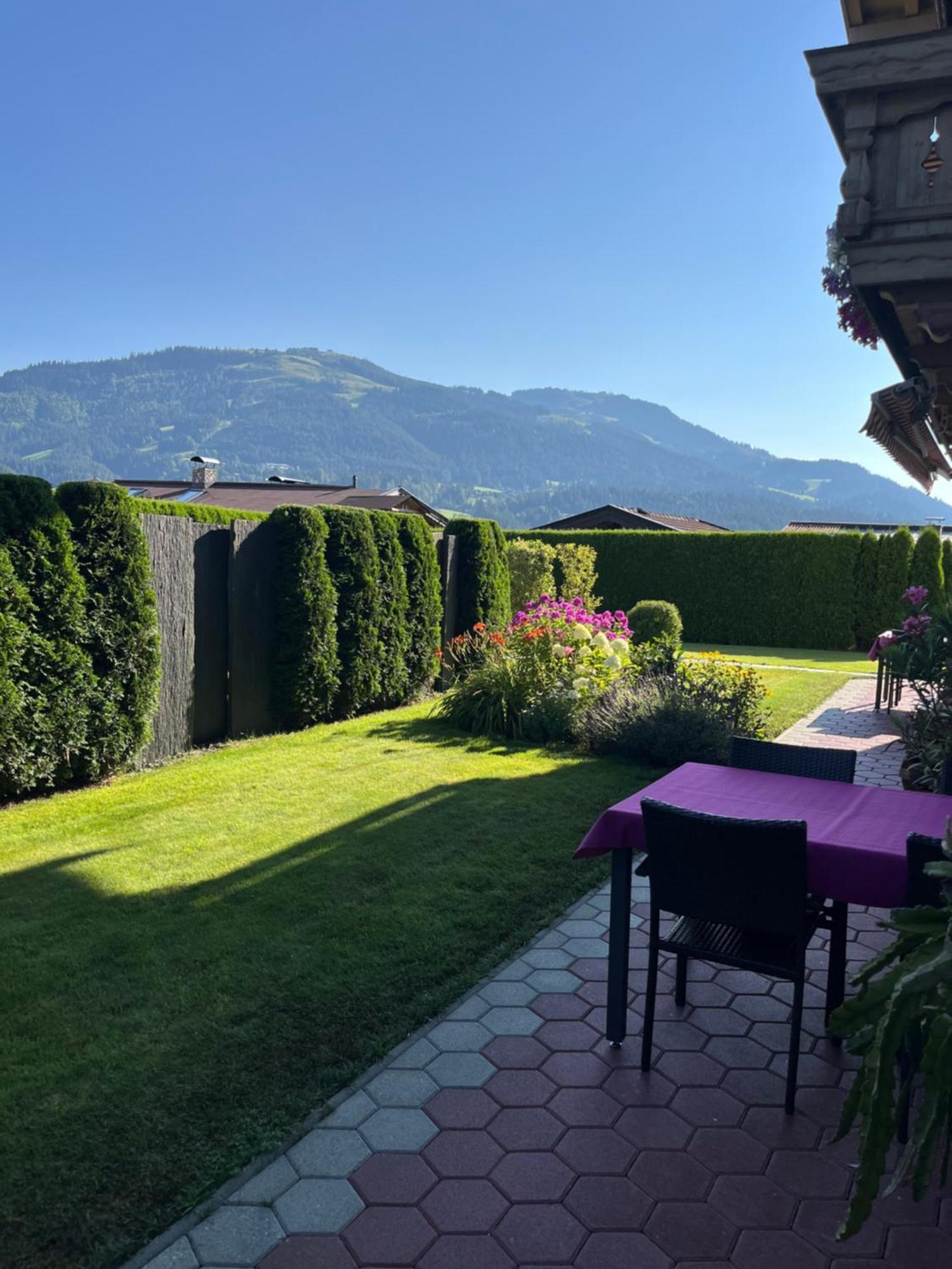 Landhaus Bergmoment - Adults Only Ellmau Bagian luar foto