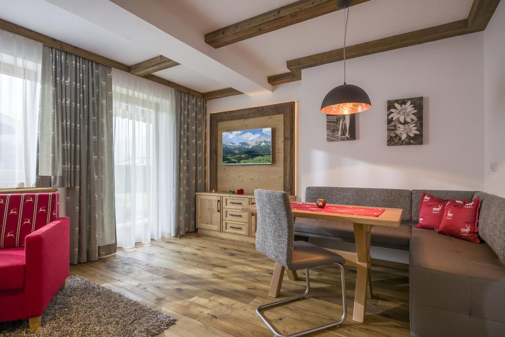 Landhaus Bergmoment - Adults Only Ellmau Bagian luar foto
